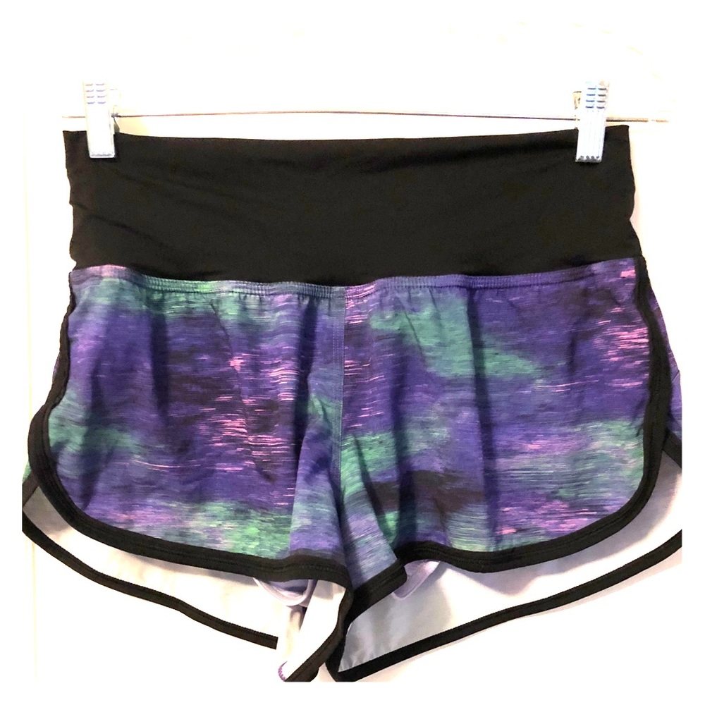 Lululemon Drop it Low Short
